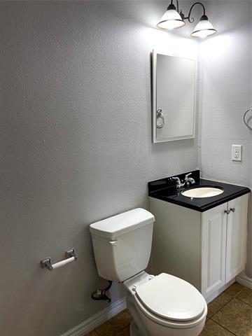 Building Photo - 906 Parkplace Ridge