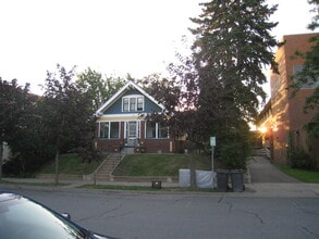 Building Photo - 617 21st Ave S