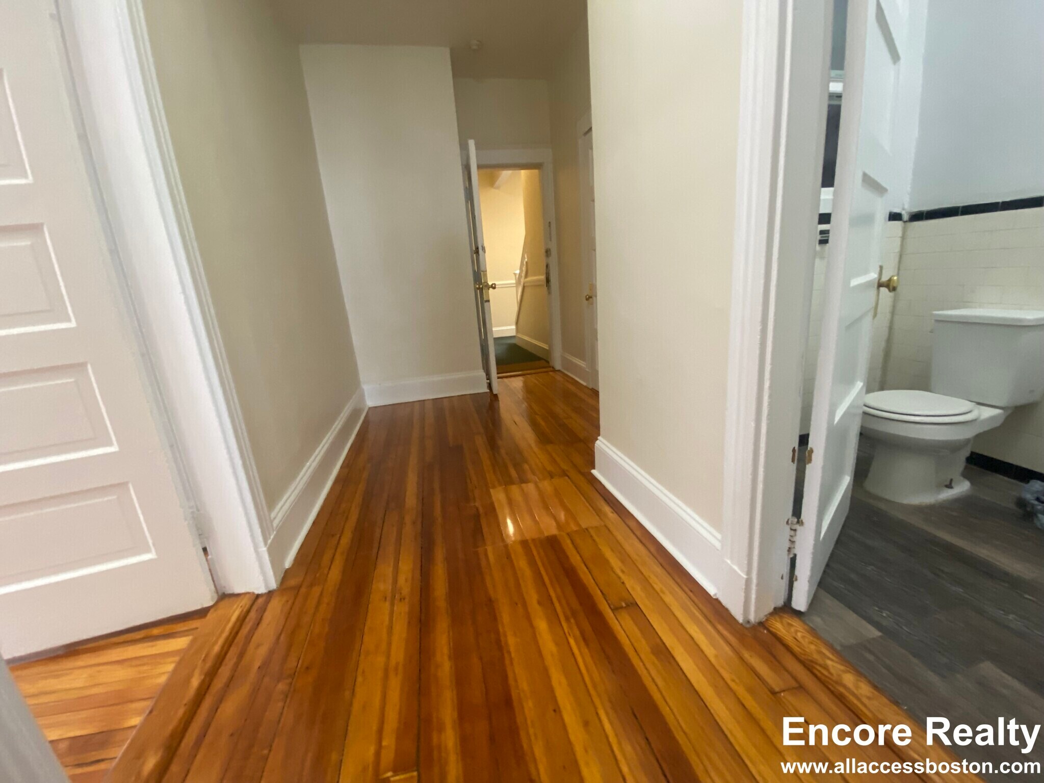 Building Photo - 1375 Commonwealth Ave