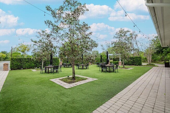 Building Photo - 7508 Wing Span Wy