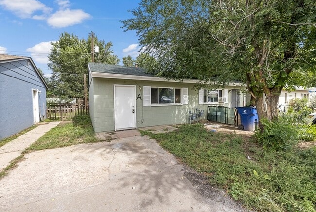 Primary Photo - 1135 Valley Manor Ct