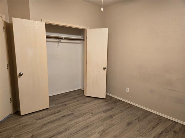 Building Photo - 606 Zollman Ct