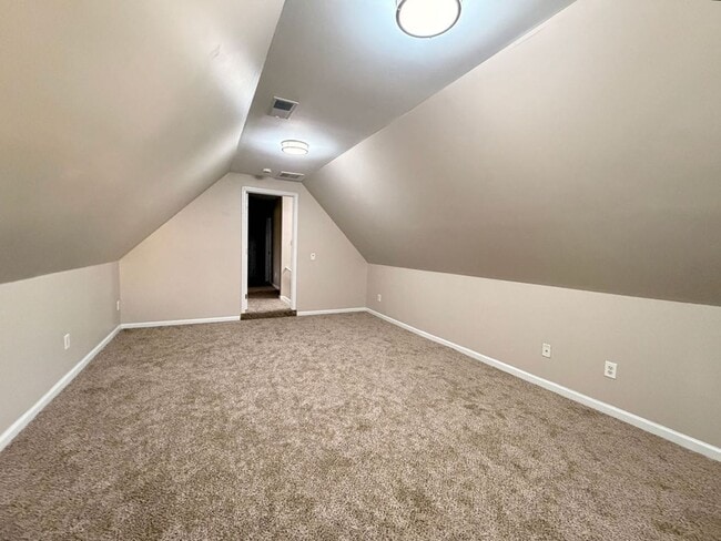 Building Photo - Available now. Beautiful, FULLY REMODELED 3 BR/2.5 BA Home in Tanner Plantation!