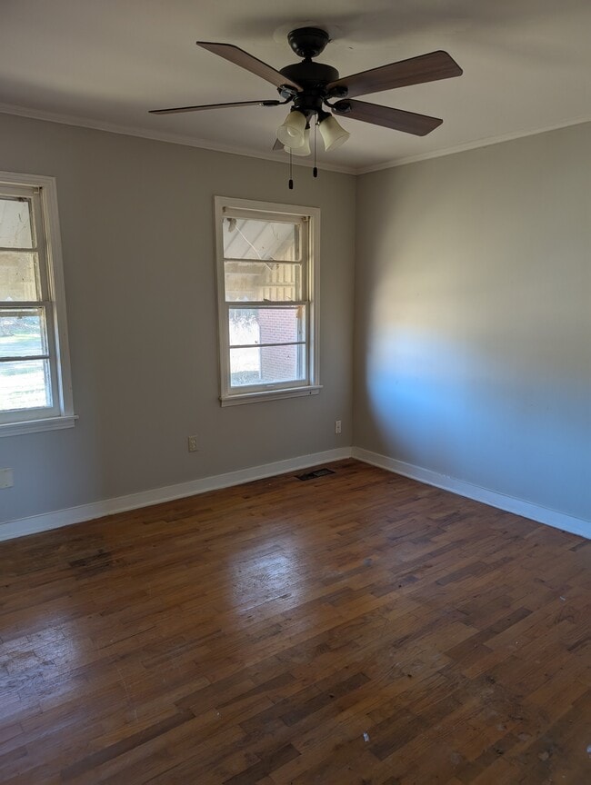 Building Photo - 3162 MS-15