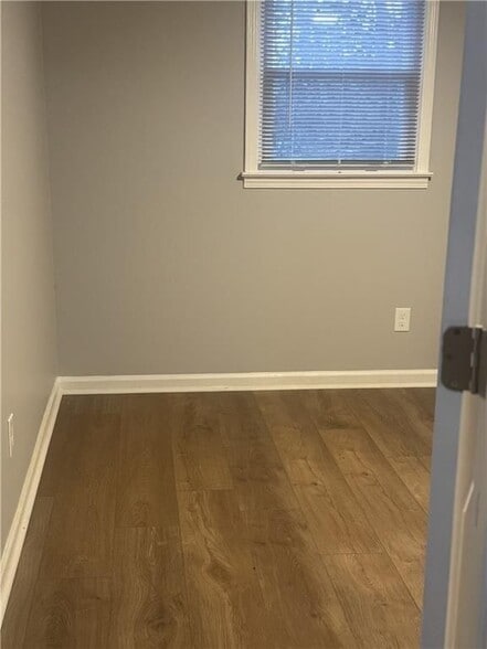 Building Photo - 1996 Cleburne Pkwy