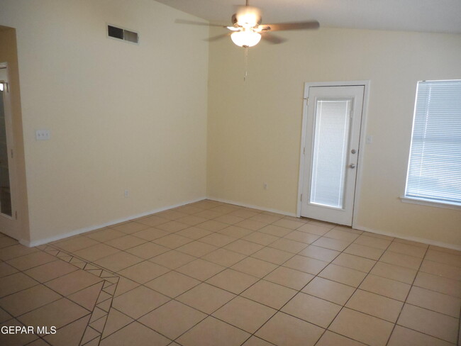 Building Photo - 12757 Tierra Monje Ln