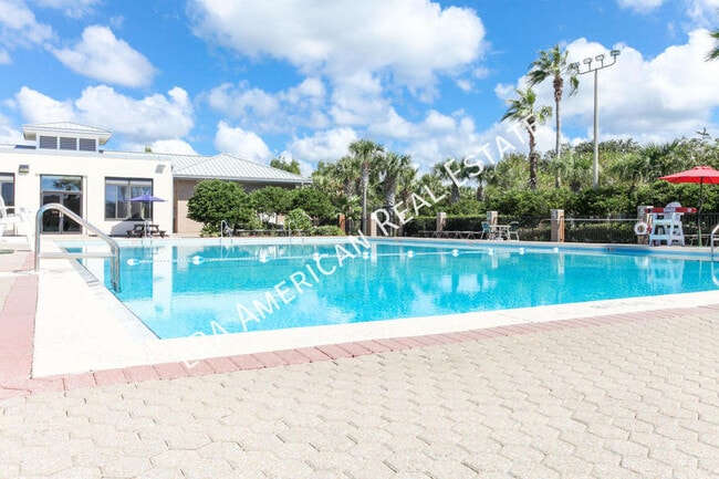 Building Photo - 6909 Leisure St