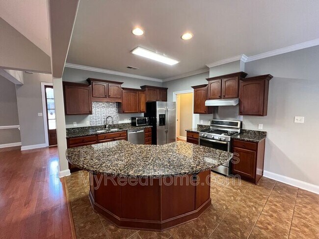 Building Photo - 137 W Porter Run Dr