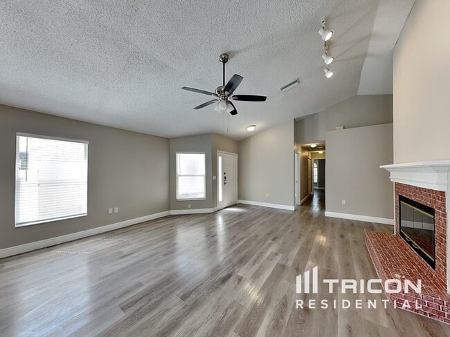Building Photo - 3610 Blechnum Fern Ln