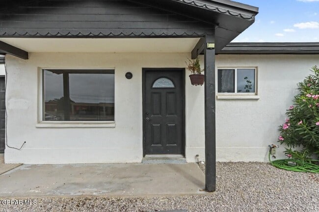Building Photo - 7917 San Paulo Dr