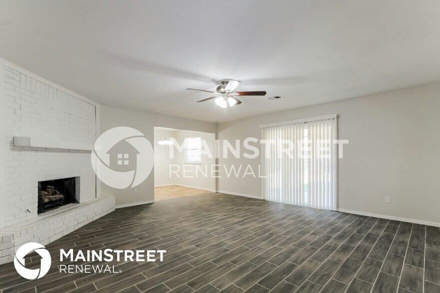 Building Photo - 8909 NW 83rd St