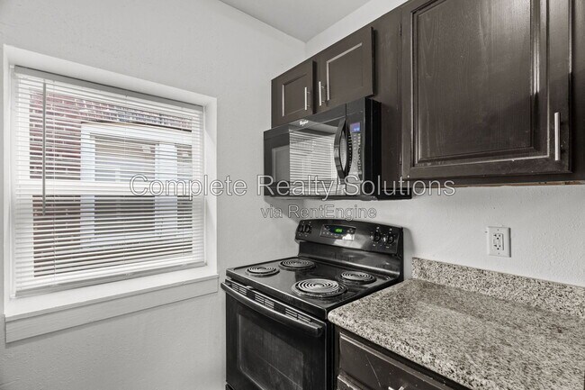 Building Photo - 119 Eichelberger St
