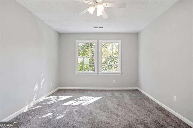 Building Photo - 5232 Ridge Forest Dr
