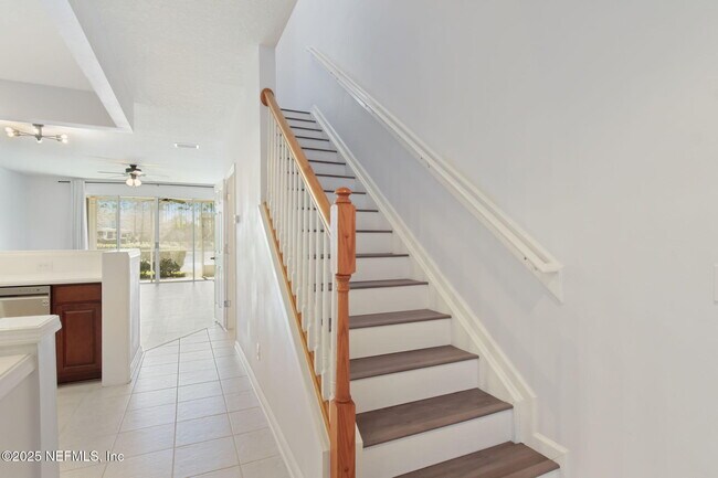 Building Photo - 13362 Stone Pond Dr