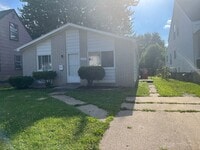 Building Photo - 27547 O'Neil St