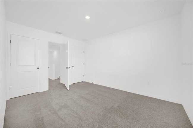 Building Photo - 2992 Skyline Lp