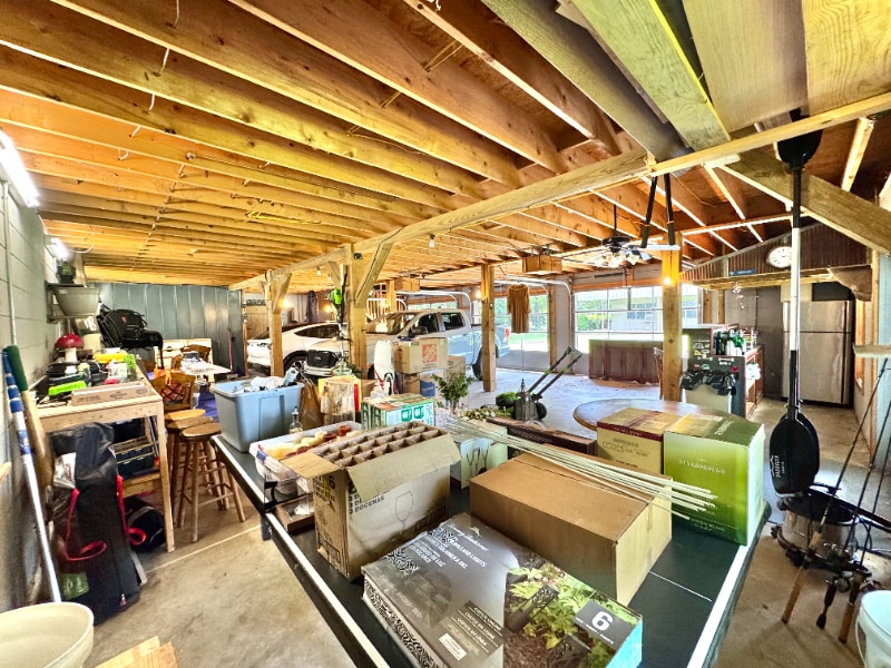 Building Photo - 570 Humphries Cove Rd