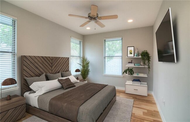 Building Photo - 4303 Red River St