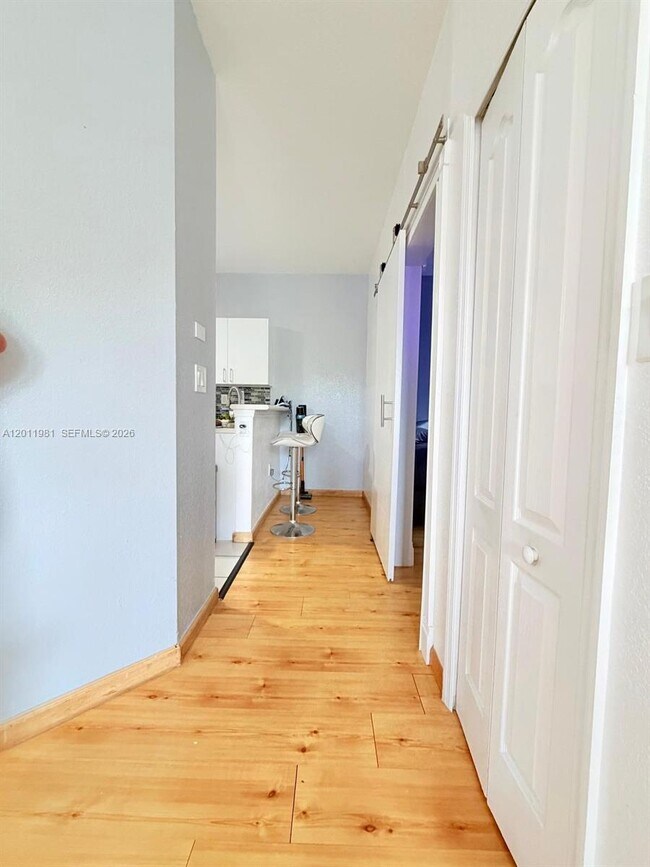 Building Photo - 4435 SW 160th Ave