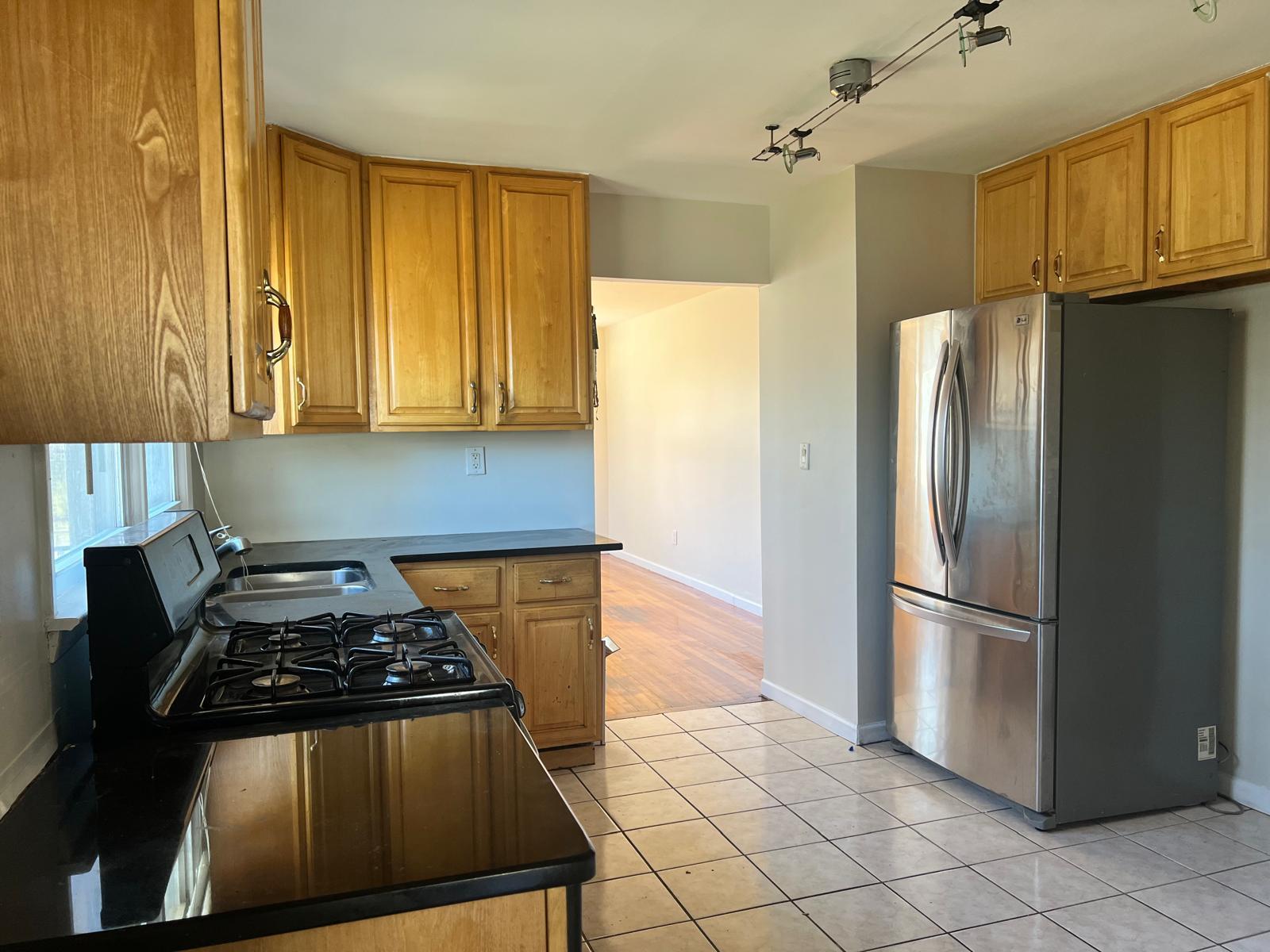 Building Photo - 126 Orange St