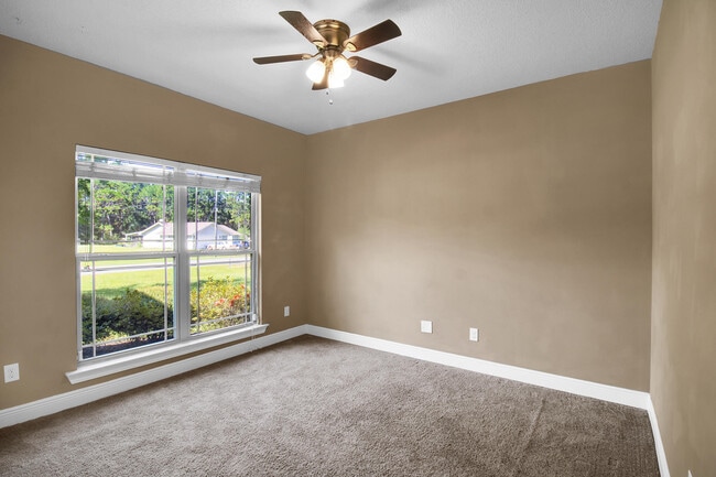 Building Photo - 6791 Flintwood St