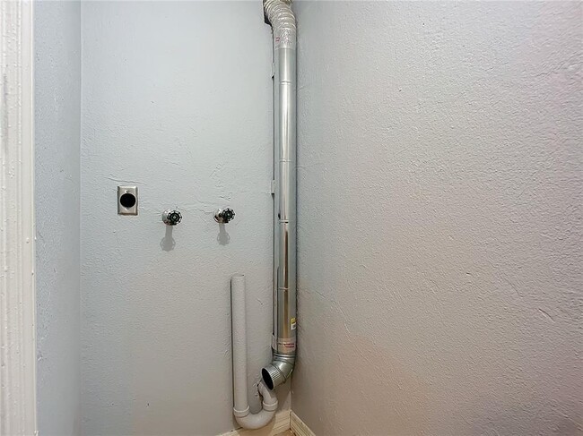 Building Photo - 164 Sweetgum Ln