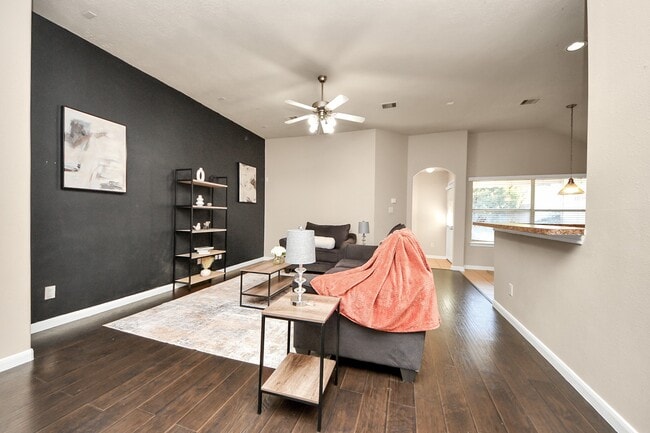 Building Photo - 13342 Southpoint Ln