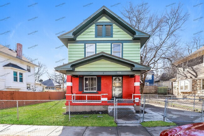 Primary Photo - 5223 Wilburn Ct