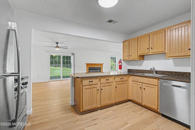 Building Photo - 15 Nashville Ct