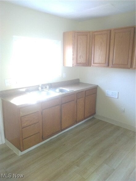 Building Photo - 3025 1/2 Northgate Avenue Unit