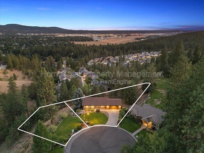 Building Photo - 5203 N Mulvaney Ct
