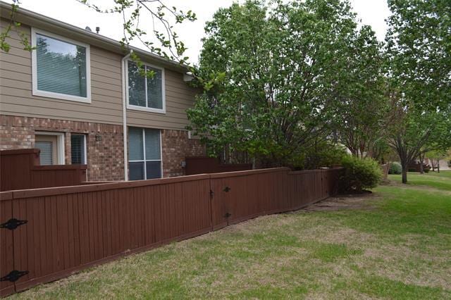Building Photo - 8621 Forest Highlands Dr