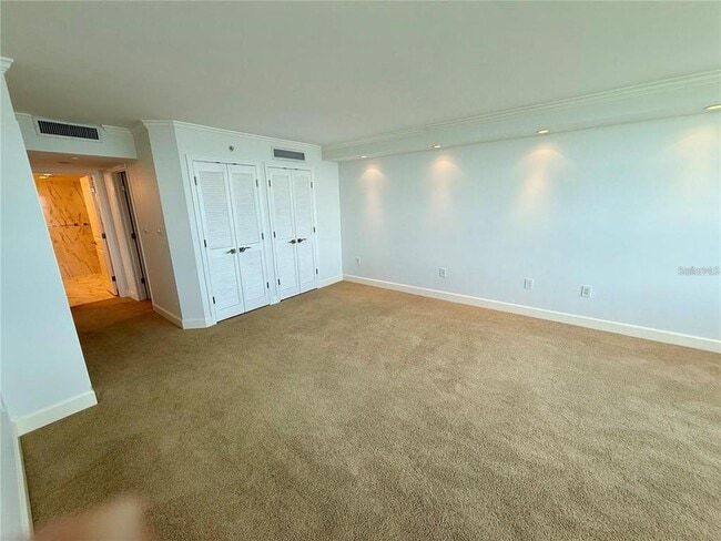 Building Photo - 988 Blvd of the Arts