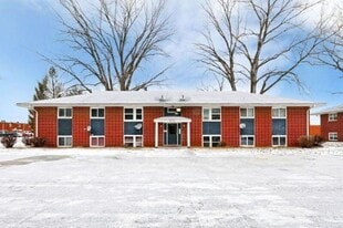 Building Photo - Woodland Meadows