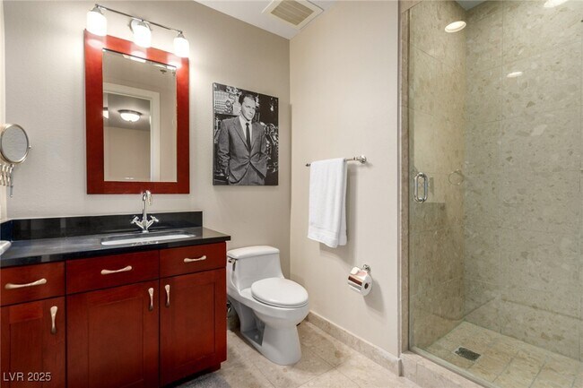 Building Photo - 4575 Dean Martin Dr