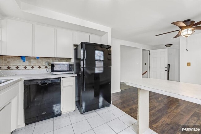 Building Photo - 38 Washington Ave