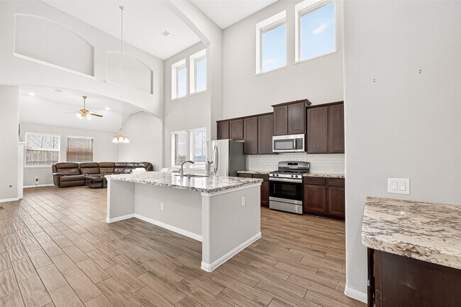 Building Photo - 24114 Leonforte Dr