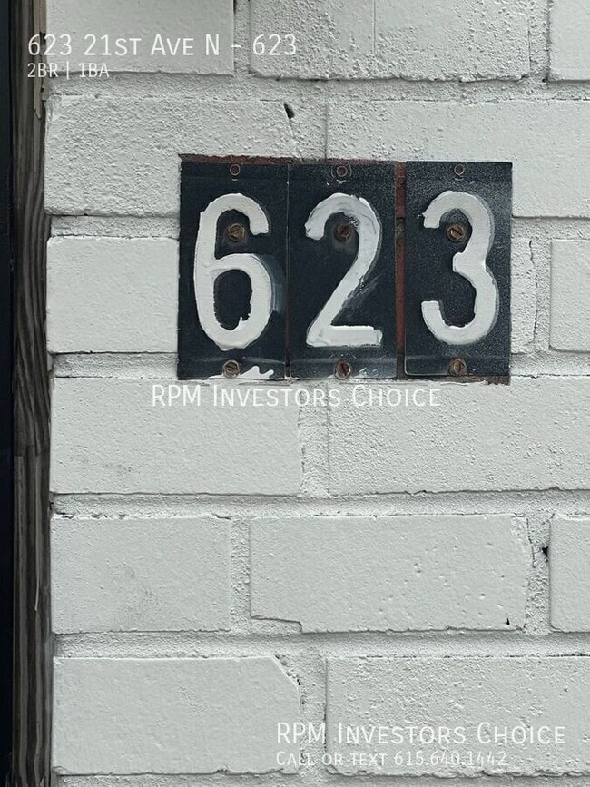 Building Photo - 623 21st Ave N