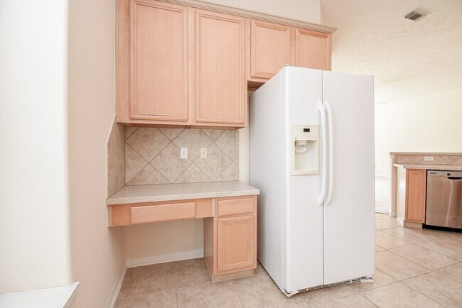 Building Photo - 10727 Gilford Crest Dr
