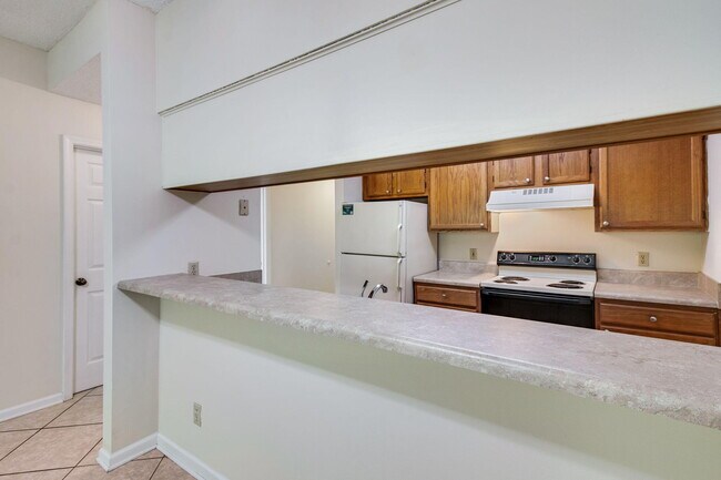Building Photo - 200 Sandestin Ln