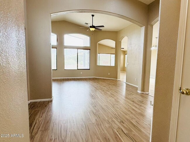 Building Photo - 8119 S 47th Ln