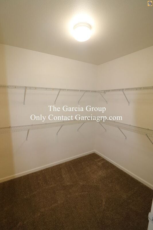 Building Photo - 1129 Lilac St