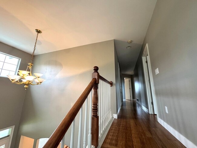 Building Photo - 15904 Noble Point Dr