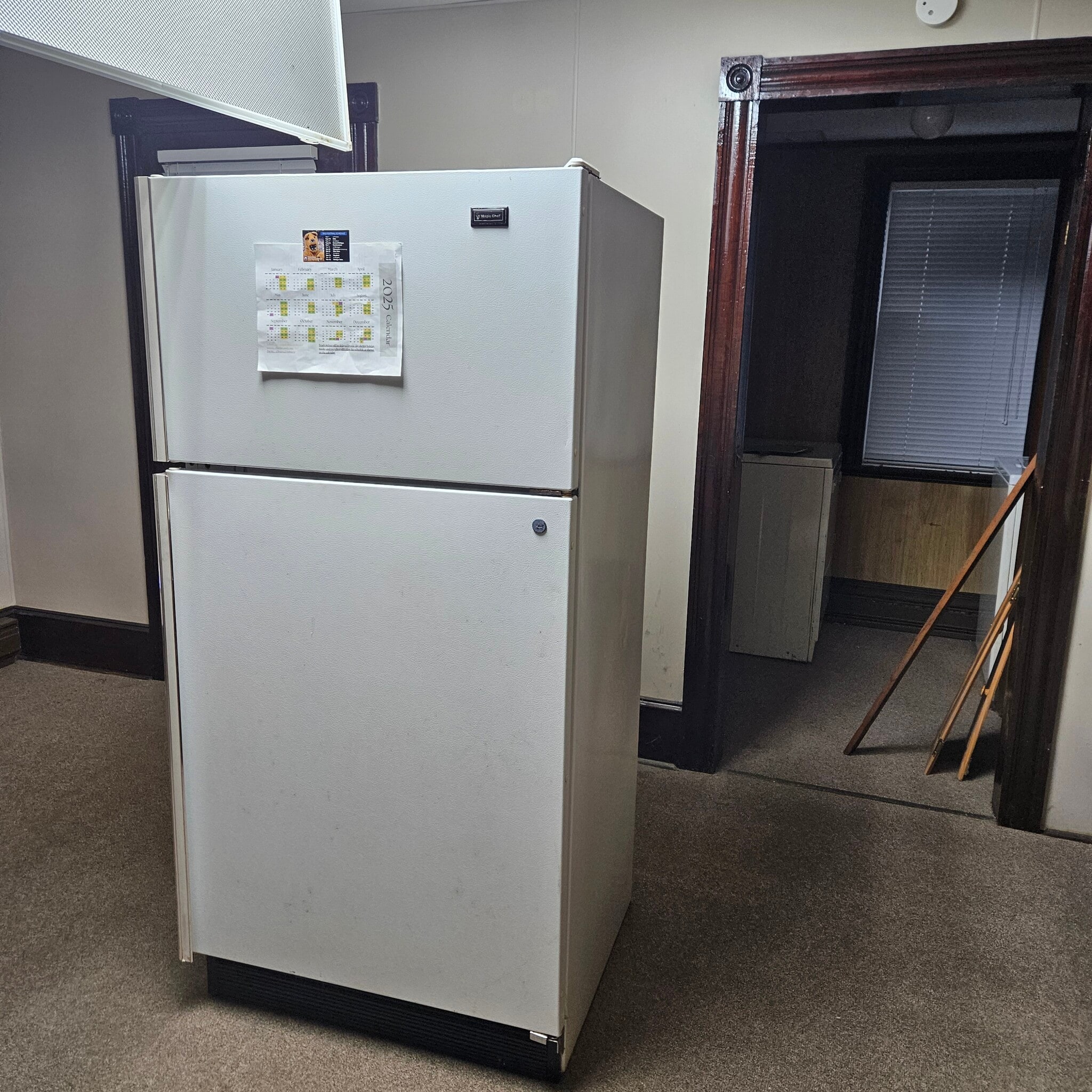 Kitchen 3 - 186 E Main St