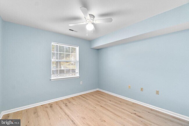 Building Photo - 8378 Montgomery Run Rd