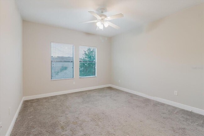 Building Photo - 1389 Heritage Landings Dr