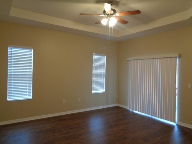 Building Photo - 5745 Woodruff Way