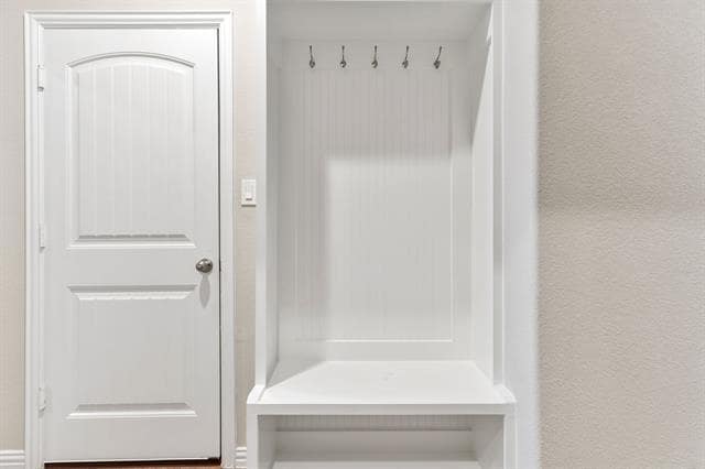 Building Photo - 1933 Kelva Dr