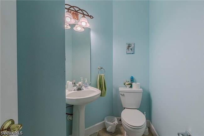 Building Photo - 2120 Cay Lagoon Dr