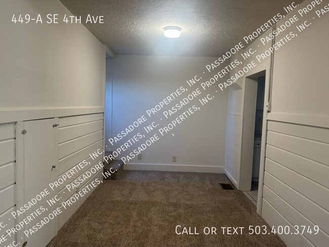 Building Photo - 449 SE 4th Ave